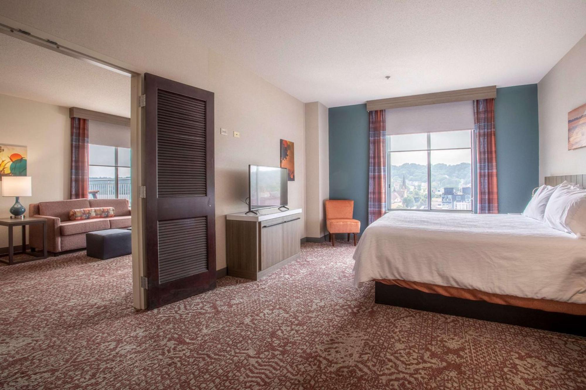 Hilton Garden Inn Mankato Downtown Extérieur photo